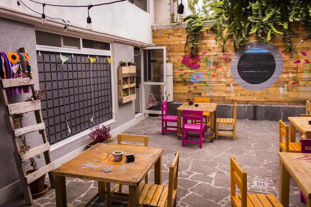 Casa Internacional Hotel Queretaro Luaran gambar